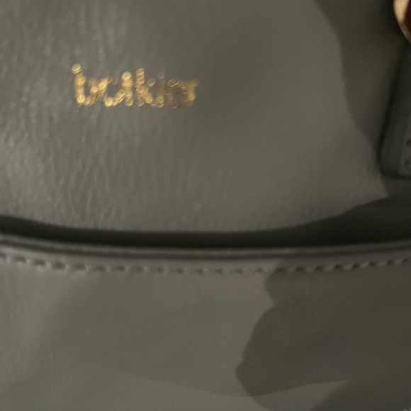 Botkier Light Gray Leather Satchel/ hobo - Picture 8 of 9